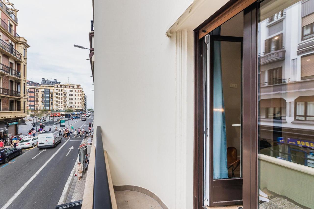 Gran Via Suite Apartment San Sebastián Exterior foto